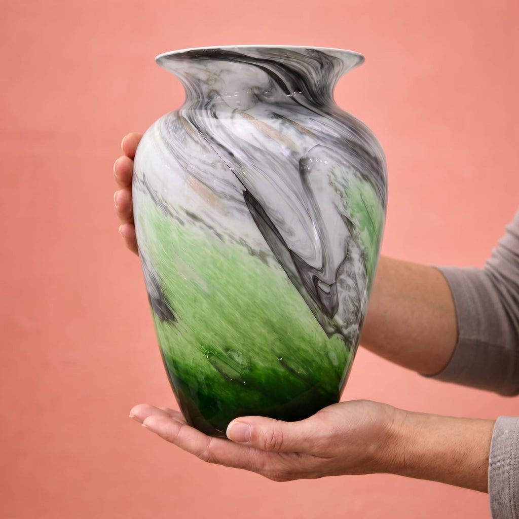 Grand vase chinois vert en verre et cristal de luxe