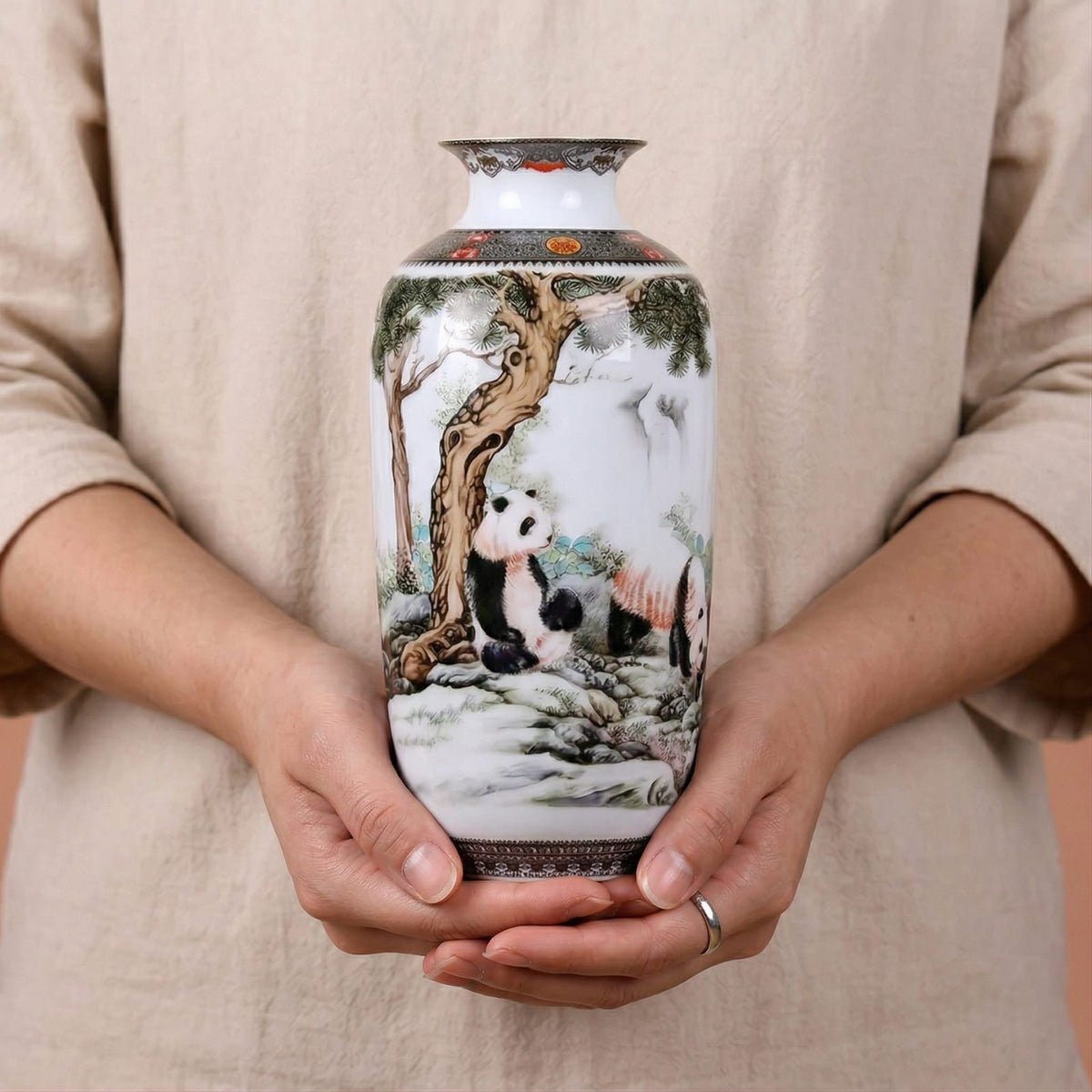 Grand vase en céramique chinois motif panda