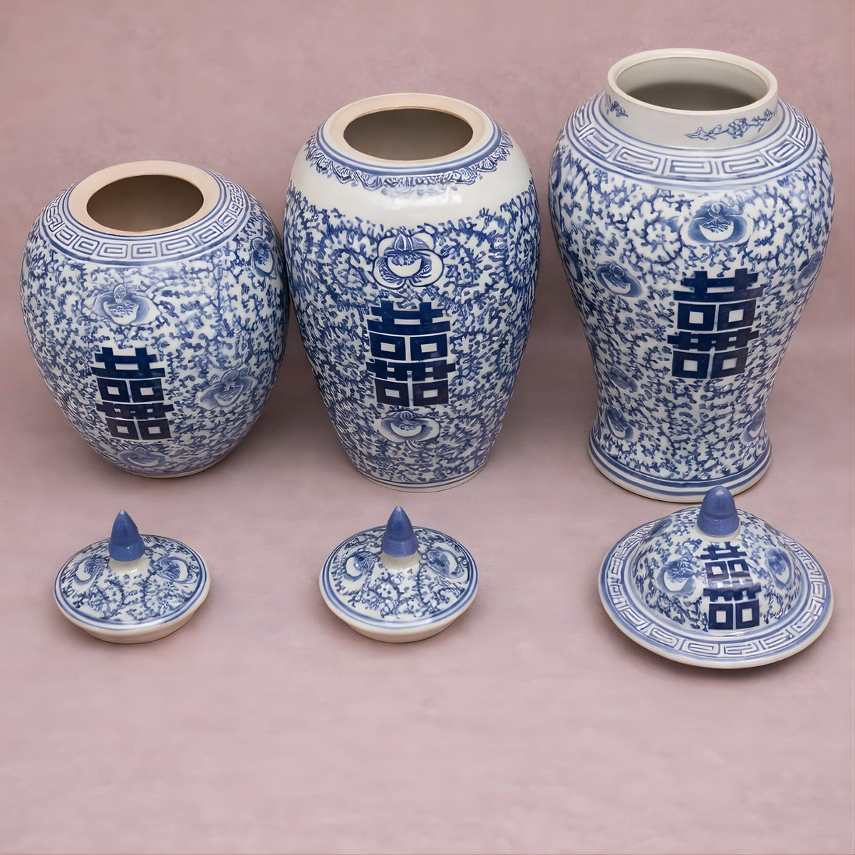 Petit vase chinois bleu en céramique et porcelaine