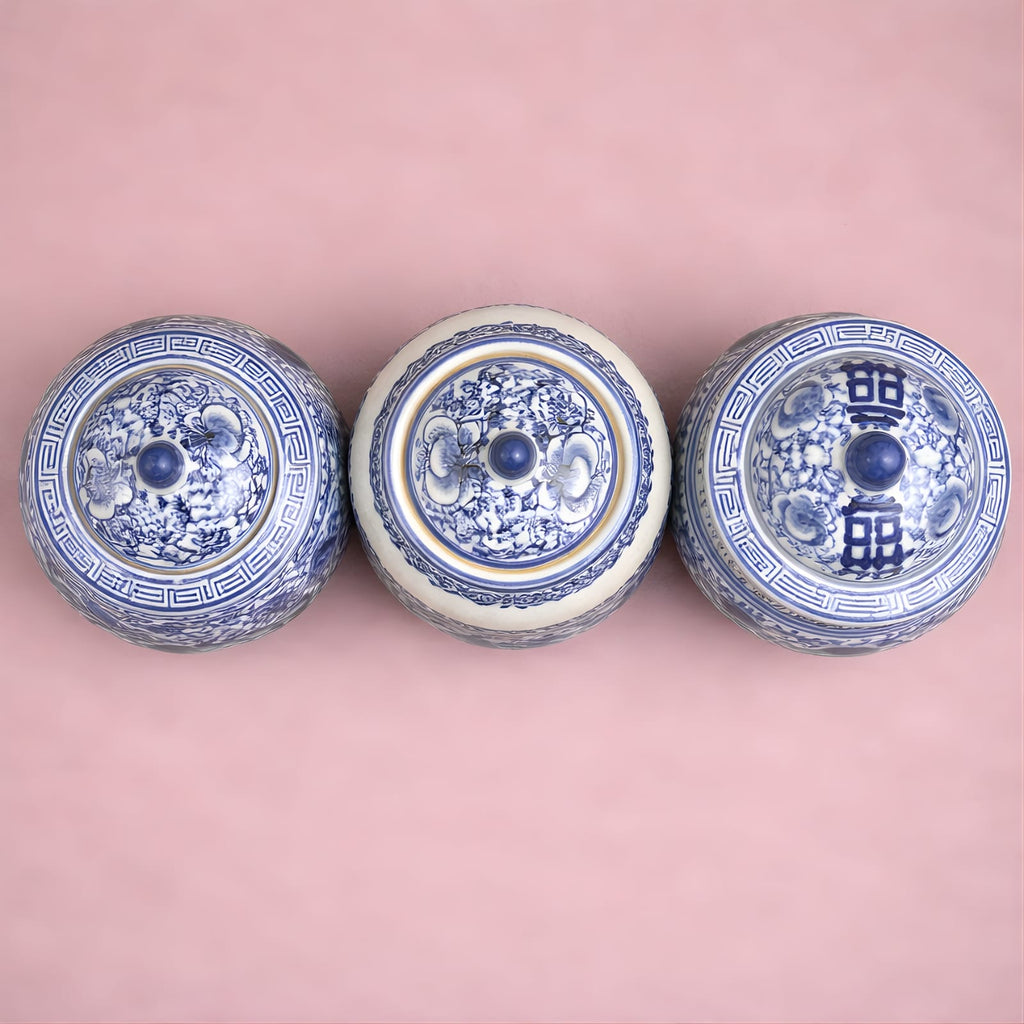 Petit vase chinois bleu en céramique et porcelaine