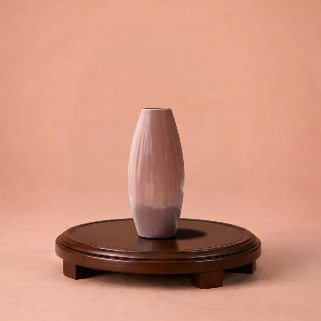 Petit vase de plante rose en céramique