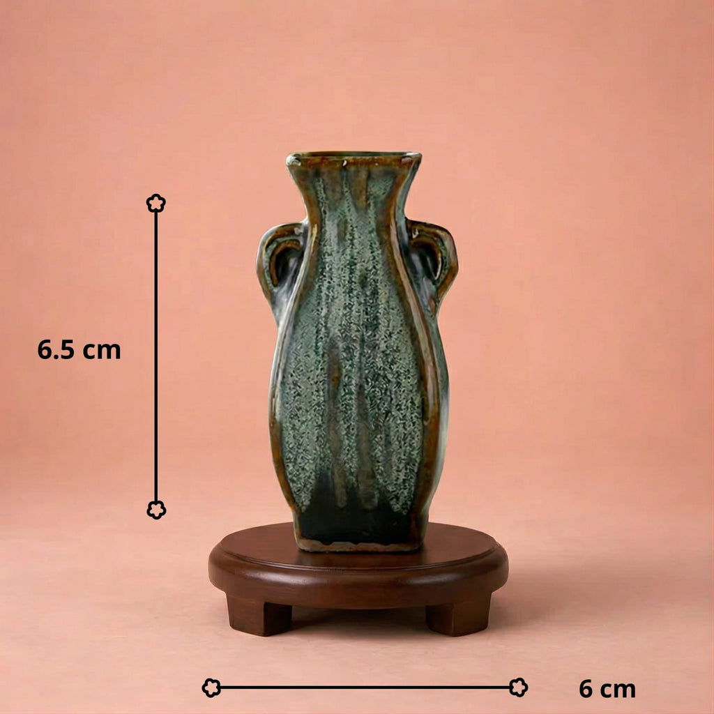 Petit vase décoratif style chinois