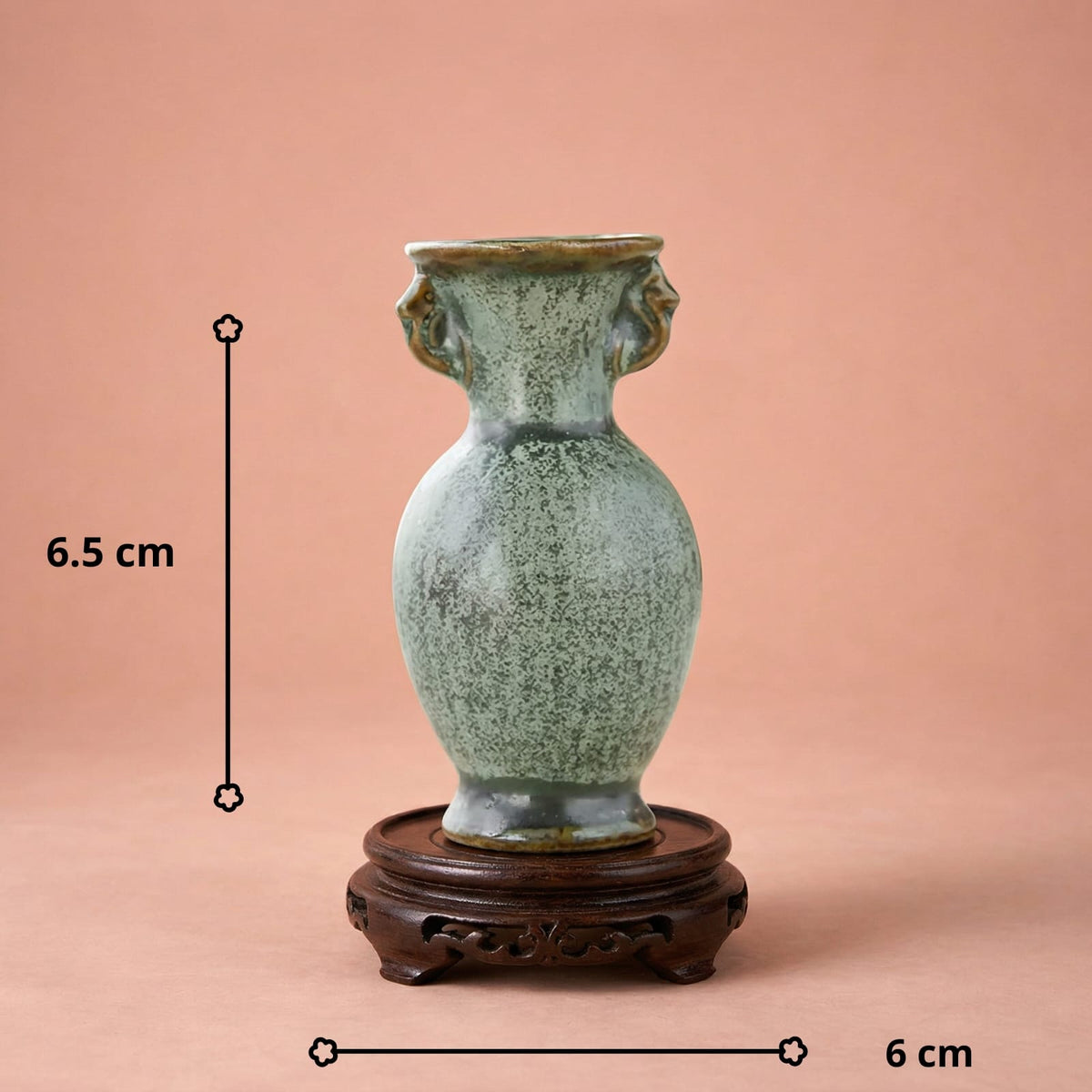 Petit vase décoratif style chinois