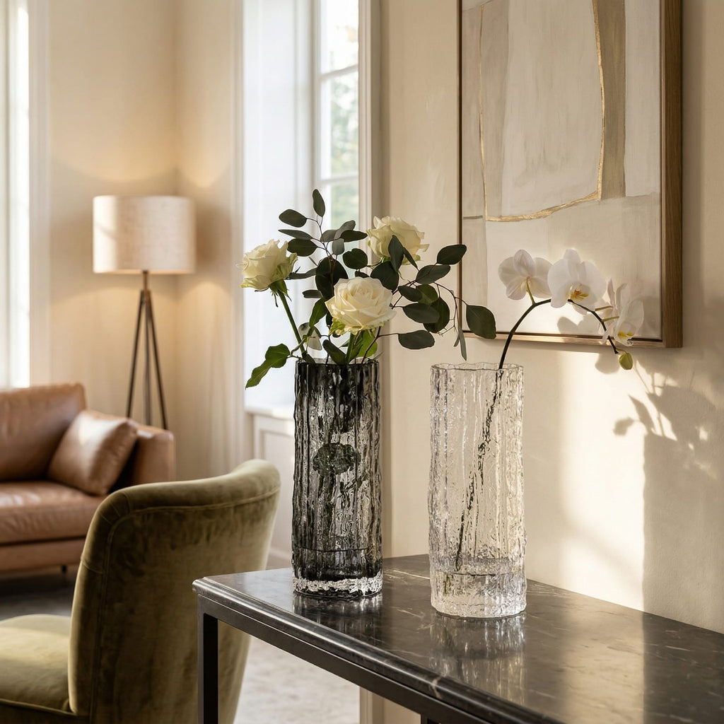 Petit vase en verre transparent