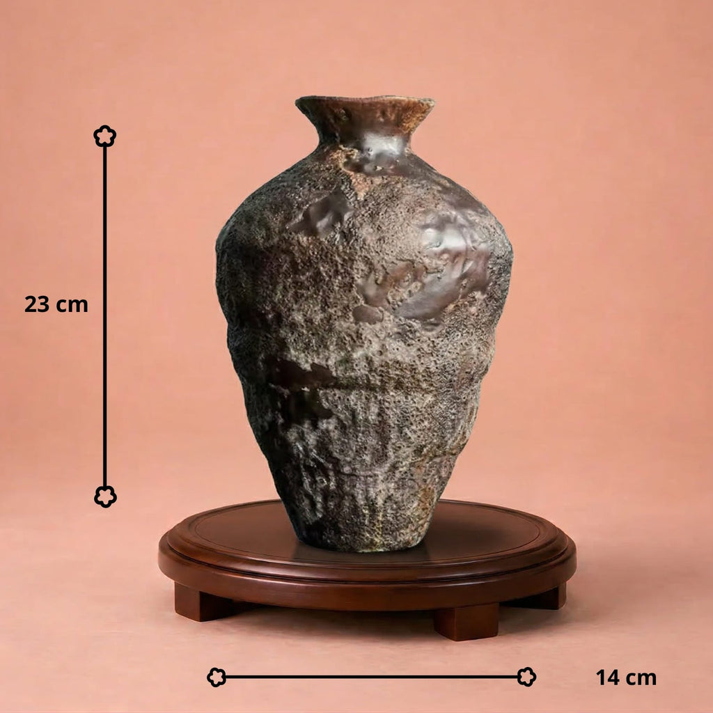 Vase ancien en porcelaine et céramique