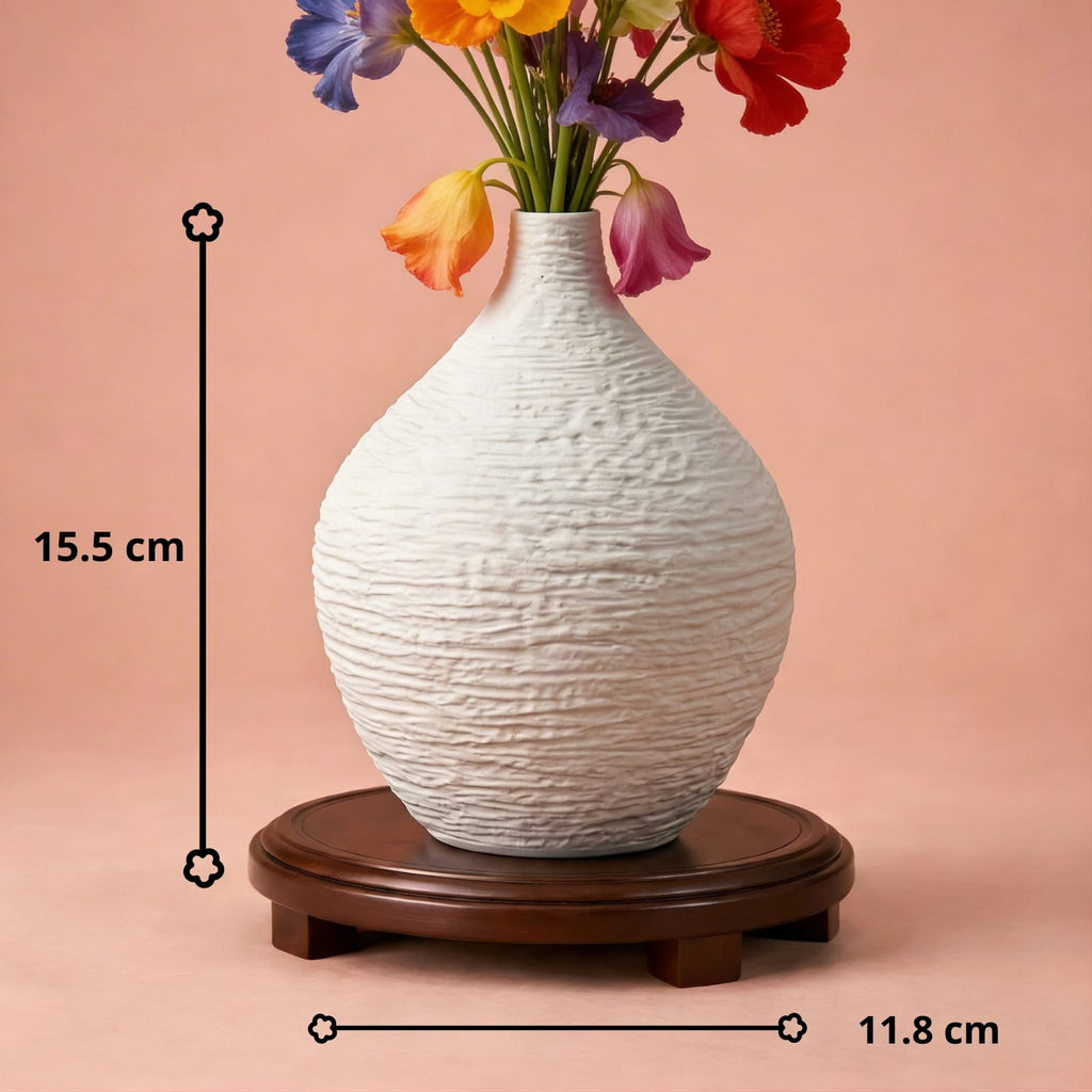 Vase art déco en céramique | Design nordique élégant