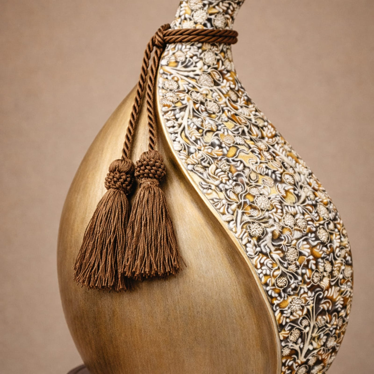 Vase céramique design doré | Décoration intérieure élégante
