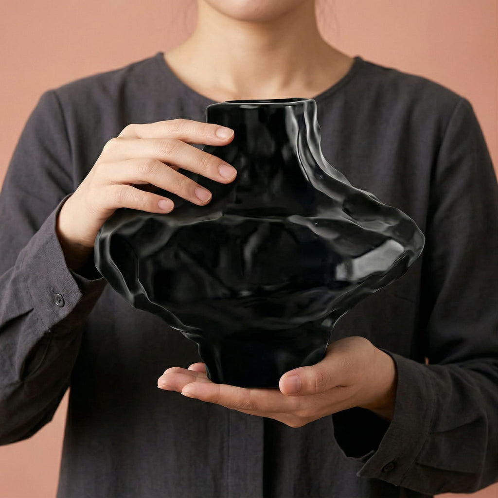 Vase design effet pierre en céramique