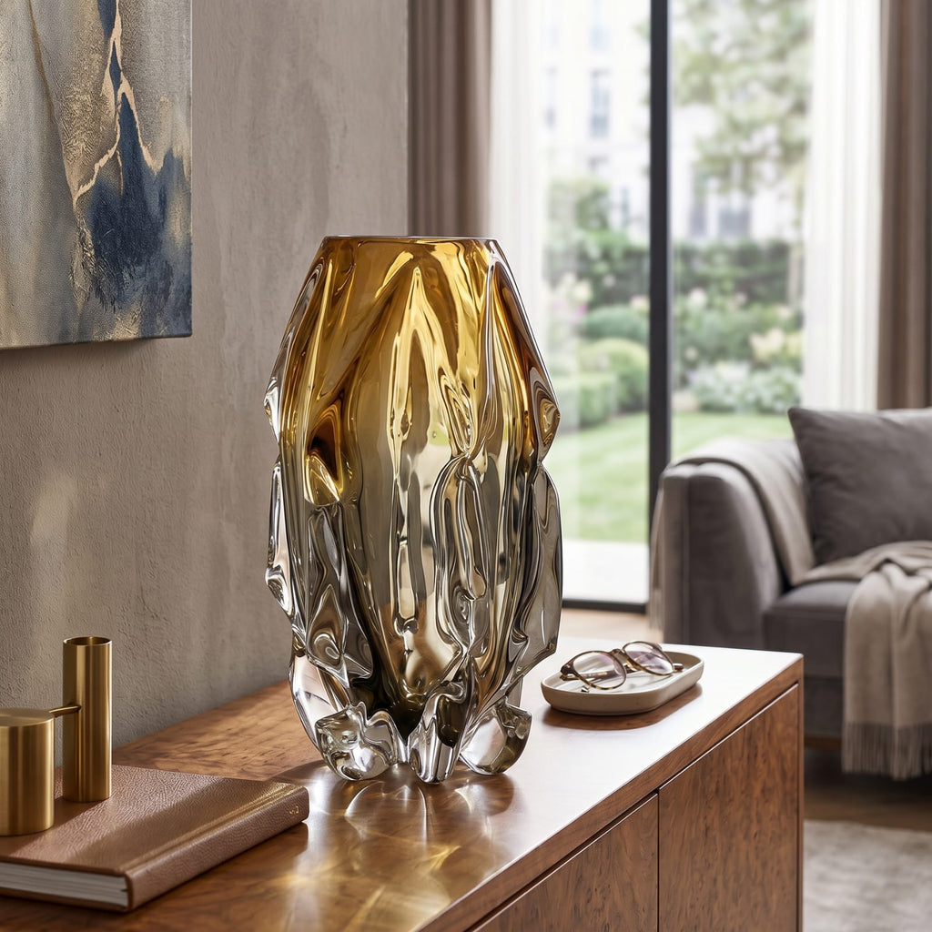 Vase design original en verre de cristal