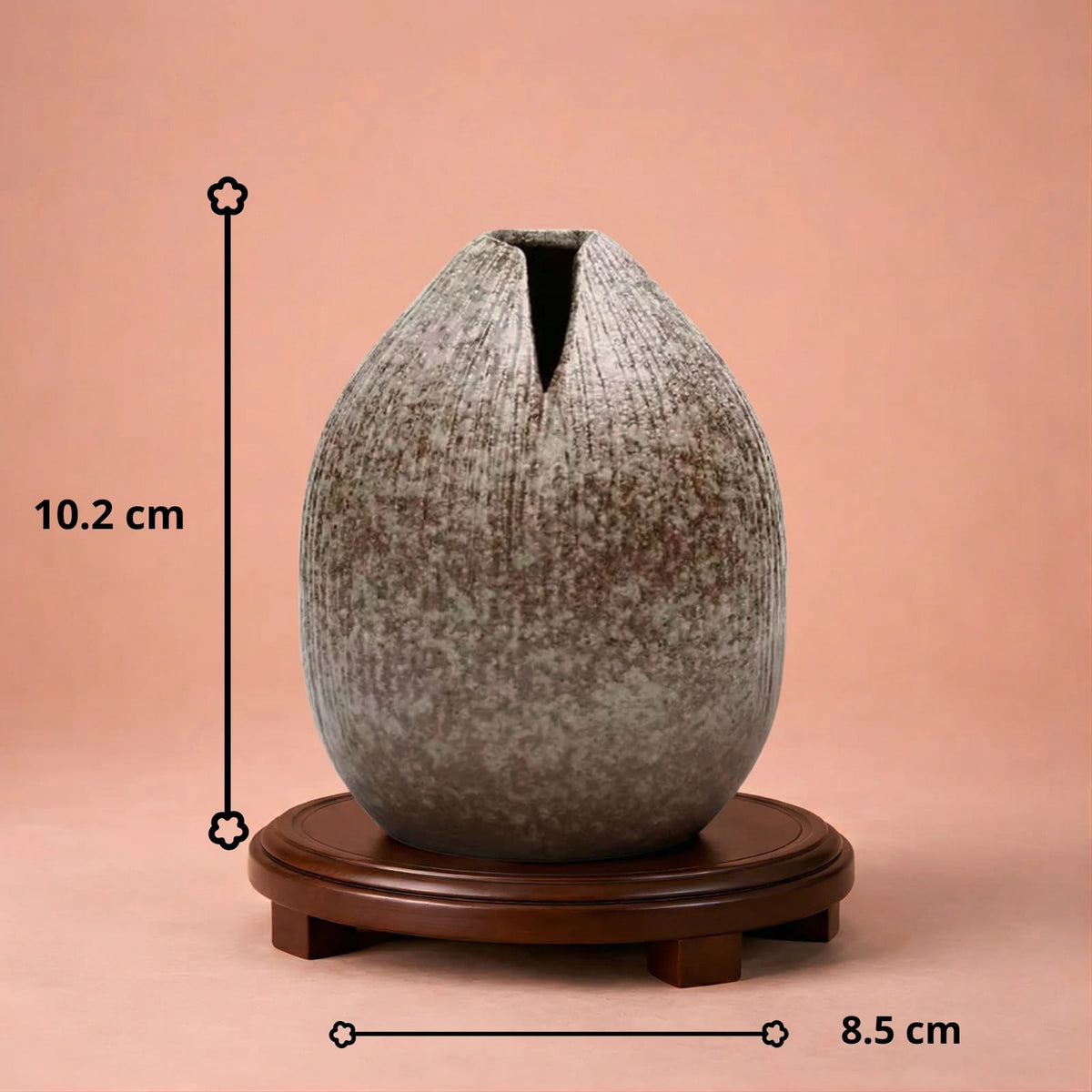 Vase du japon en terre cuite – forme galet texturée