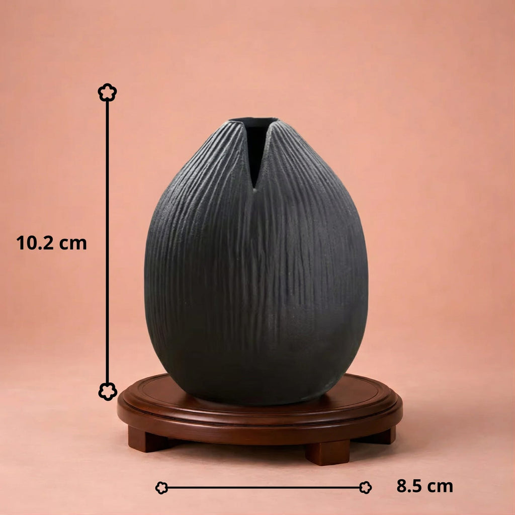 Vase du japon en terre cuite – forme galet texturée