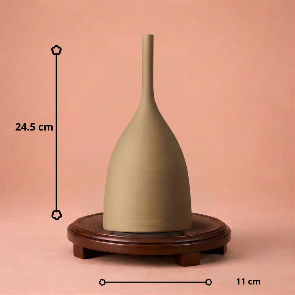 Vase en céramique design Morandi