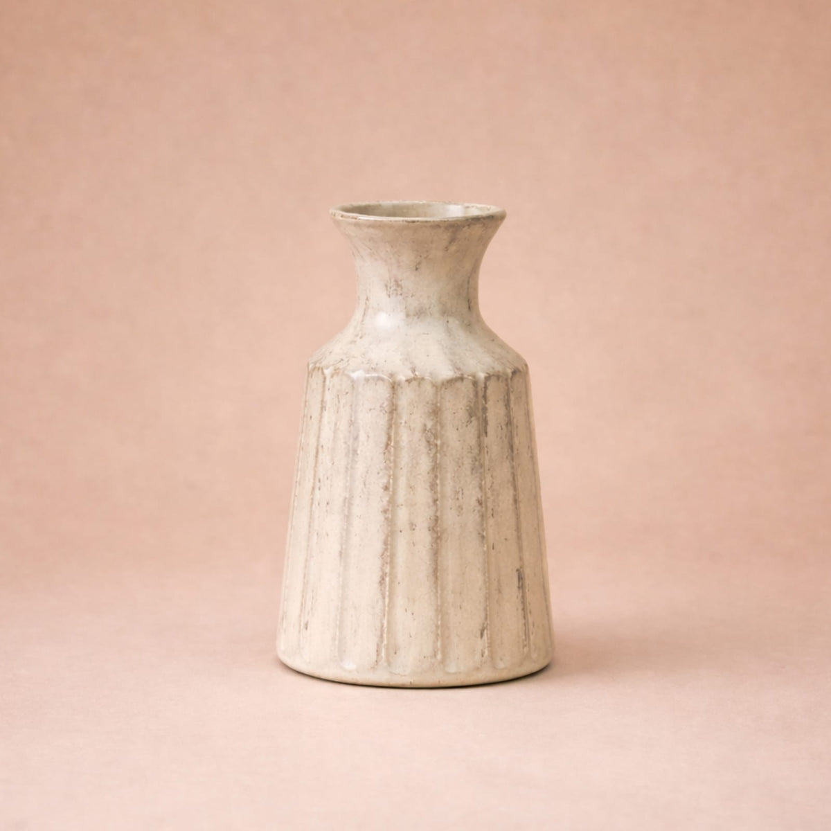 Vase en céramique vintage blanc | Décoration rétro élégante