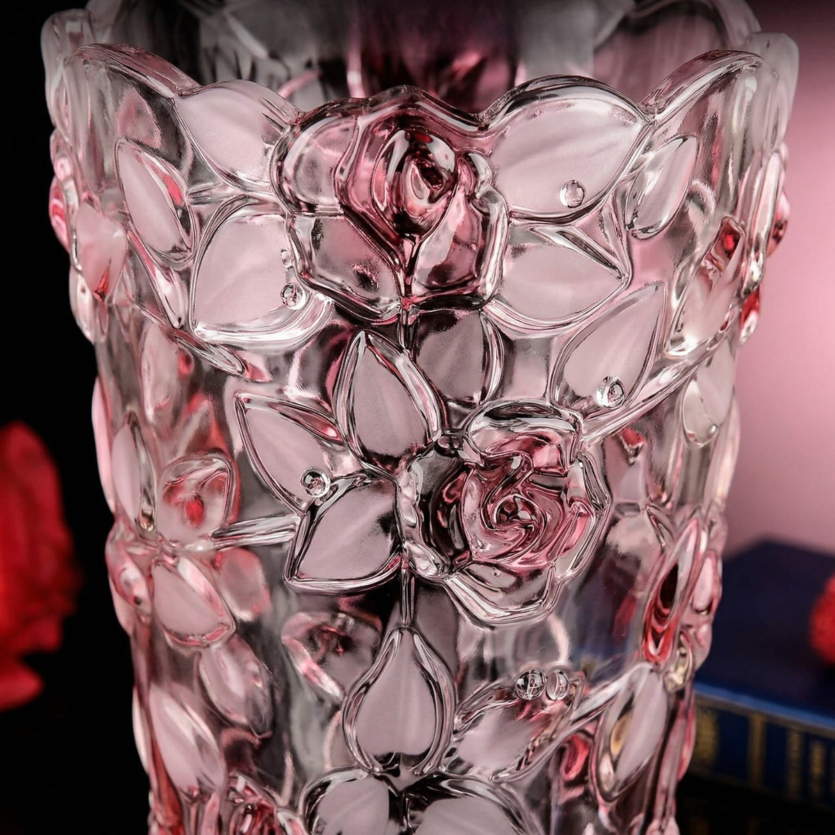 Vase en cristal ancien de luxe