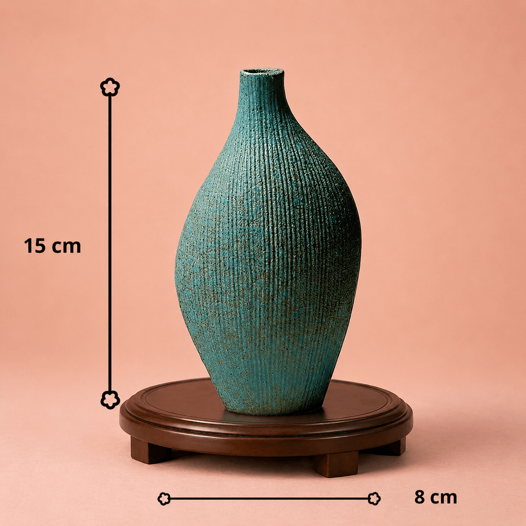Vase en terre cuite japonais moderne
