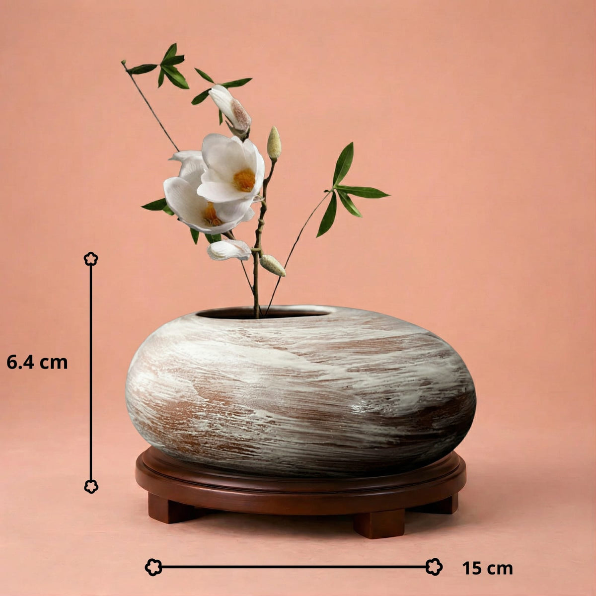 Vase galet japonais noir en terre cuite
