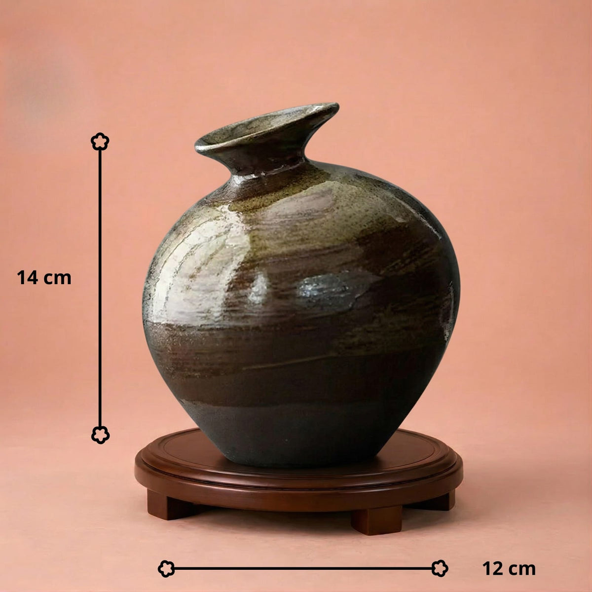 Vase japonais design en terre cuite