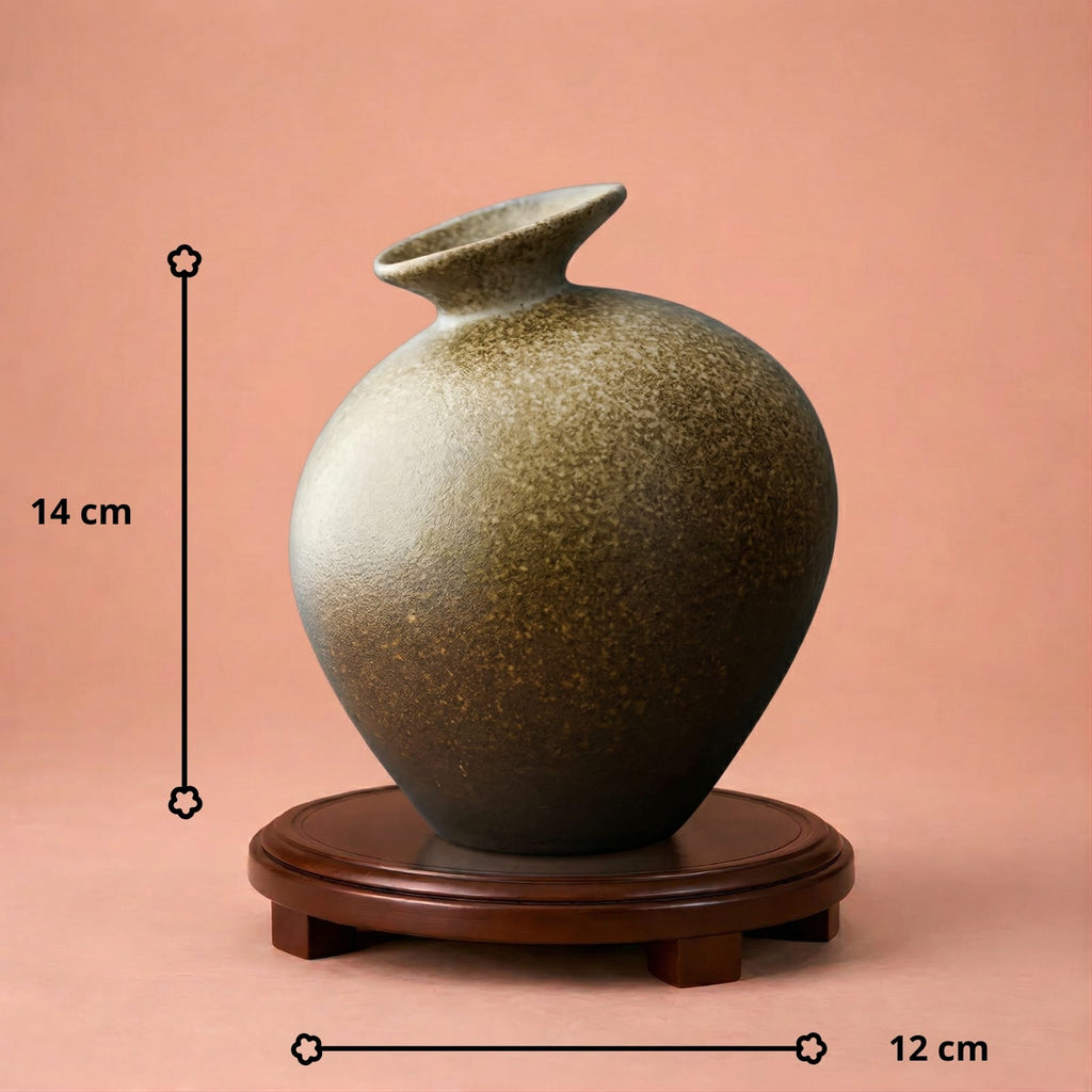 Vase japonais design en terre cuite