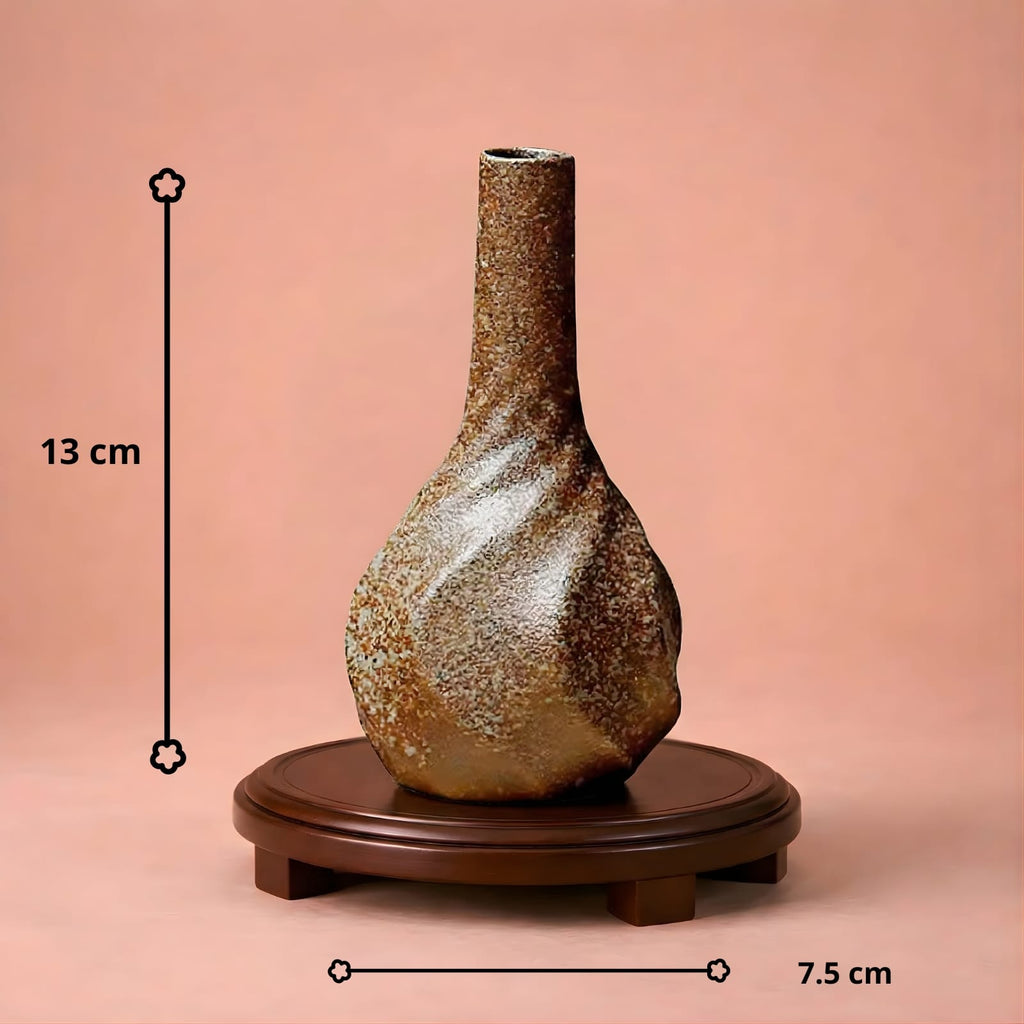 Vase japonais original en terre cuite