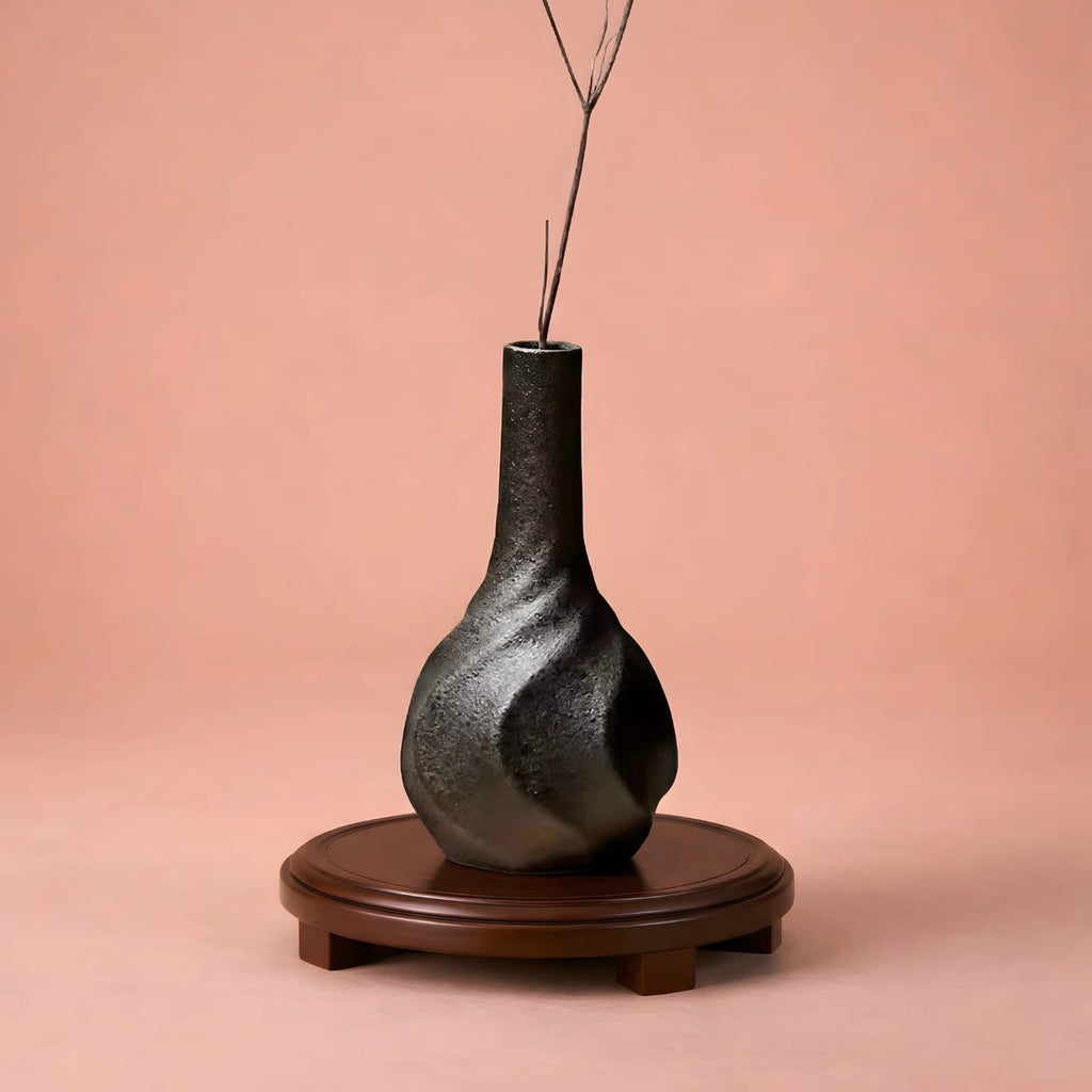 Vase japonais original en terre cuite