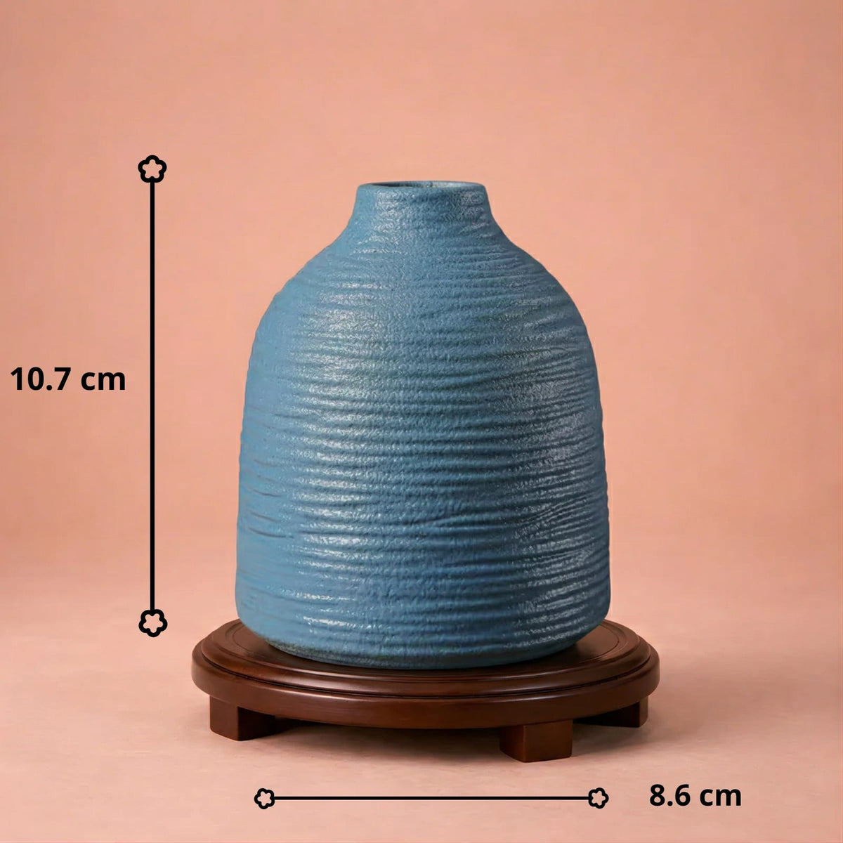 Vase japonais wabi-sabi en terre cuite