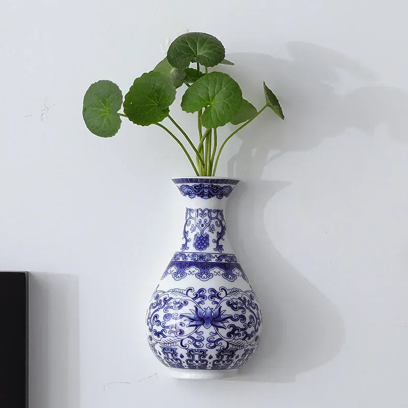 Vase mural chinois bleu et blanc en céramique