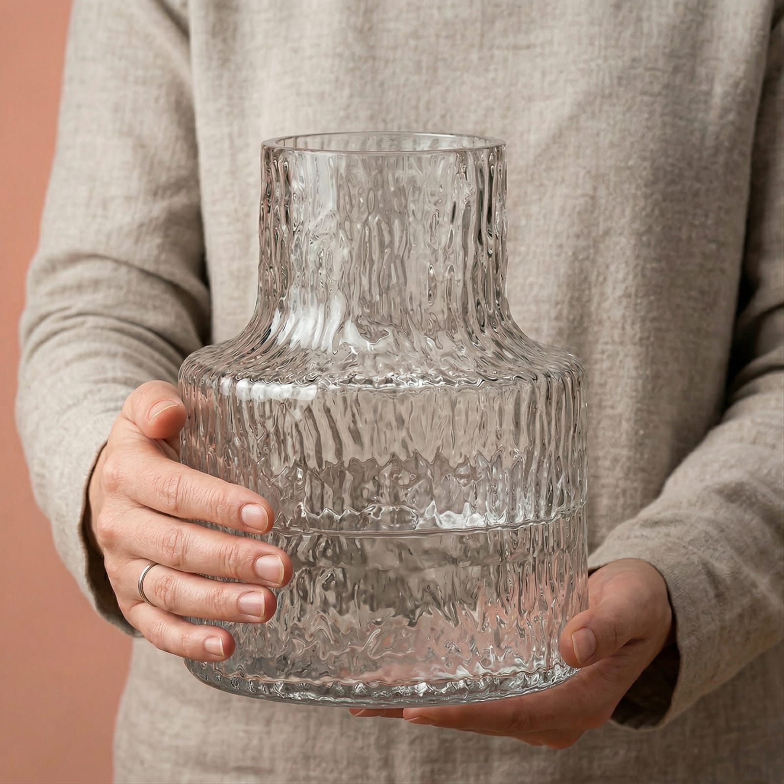 Vase original transparent en verre Image