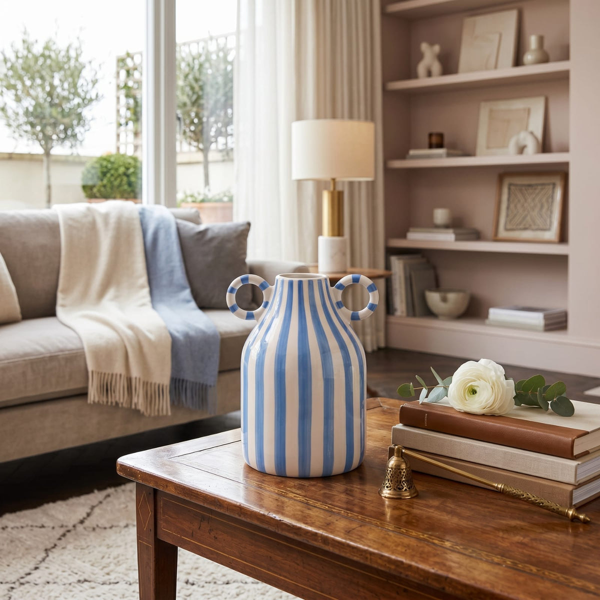 Vase rayé noir et blanc​ | Vase décoratif moderne