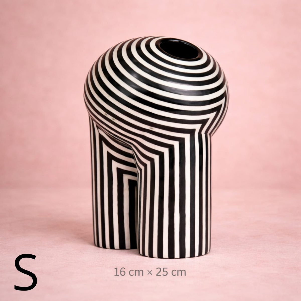 Vase résine rayé noir et blanc