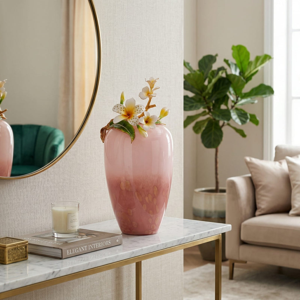 Vase rose en verre émaillé de luxe avec ornements